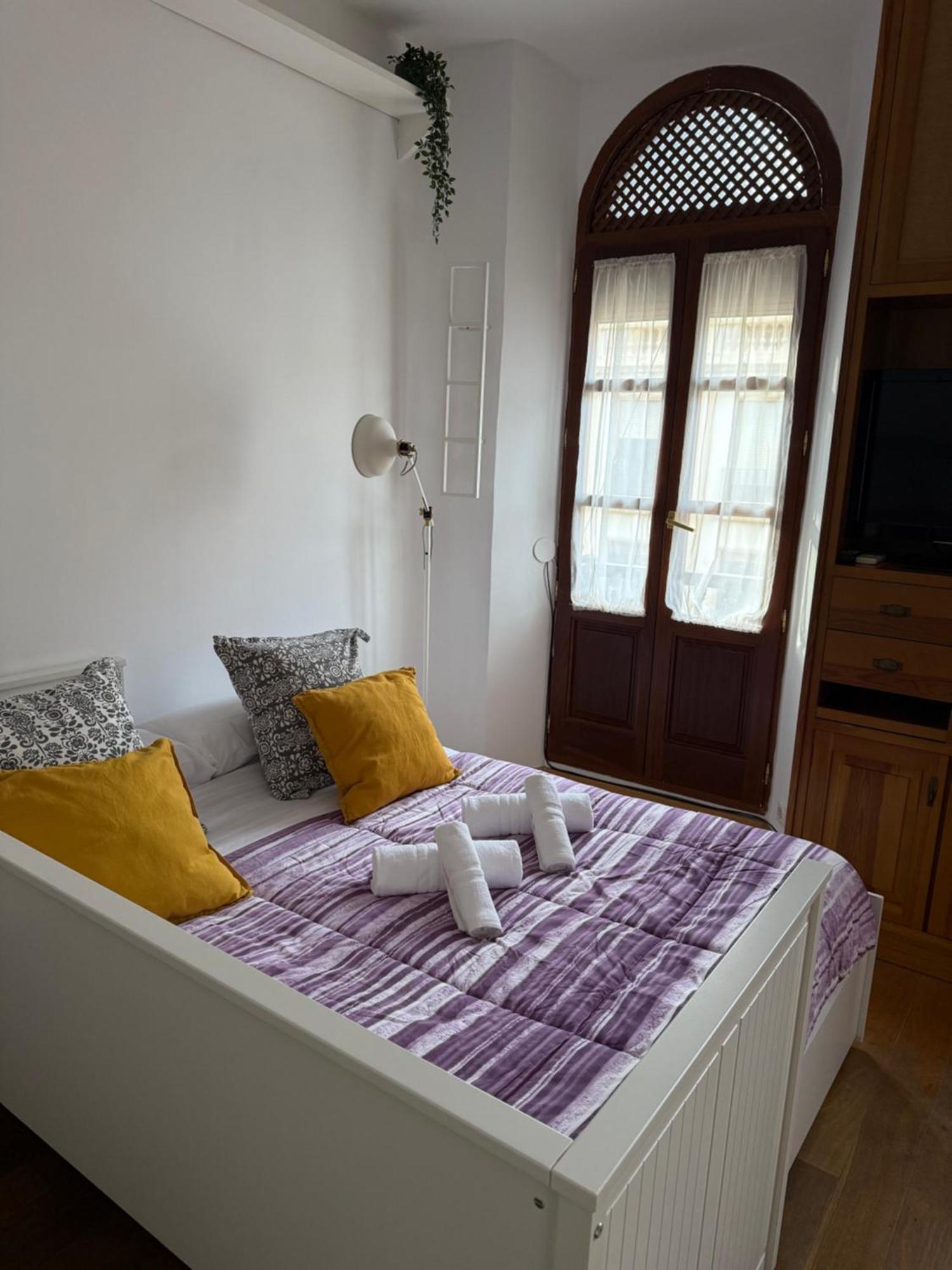 Cozy Studio 6 Min To Alhambra-2 Min To Cathedral Walking Granada Eksteriør bilde